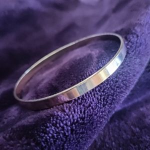 Vintage Rose Gold Bangle bracelet